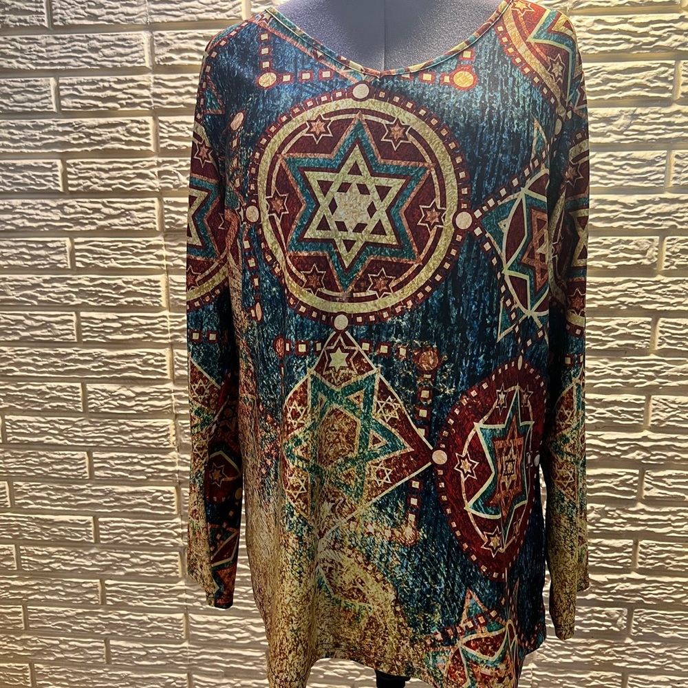 Sakurafina Multicolor Star Pattern Long Sleeve Top